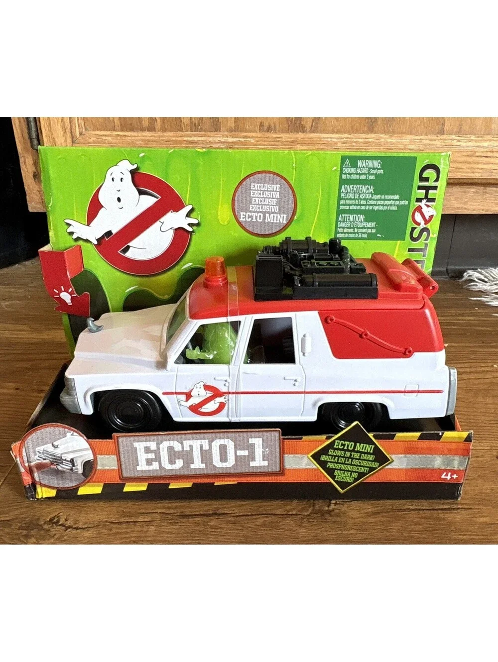 Ghostbusters 2016 Movie Ecto Mini Ecto-1 Glows in the Dark Brand New